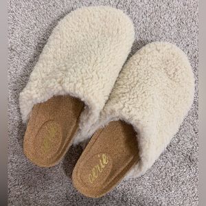 aerie slippers